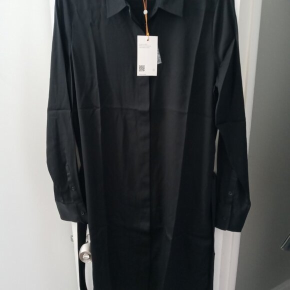 NWT Quince Washable Stretch Silk Shirt Dress. Medium. Black. Perfect Condition. - Picture 9 of 16